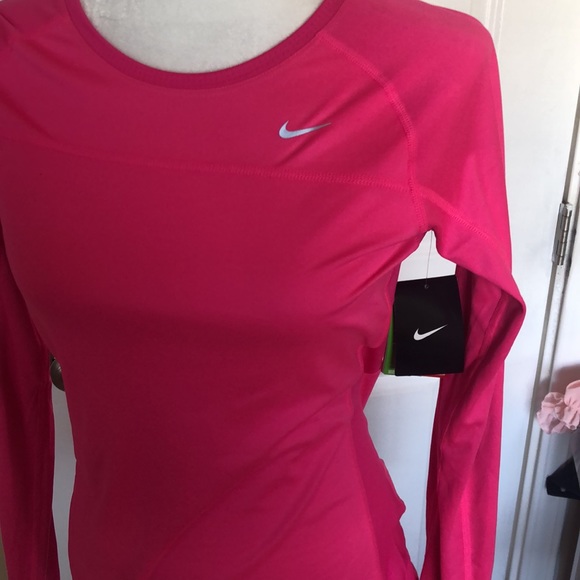 Nike Long Sleeve - Picture 6 of 6